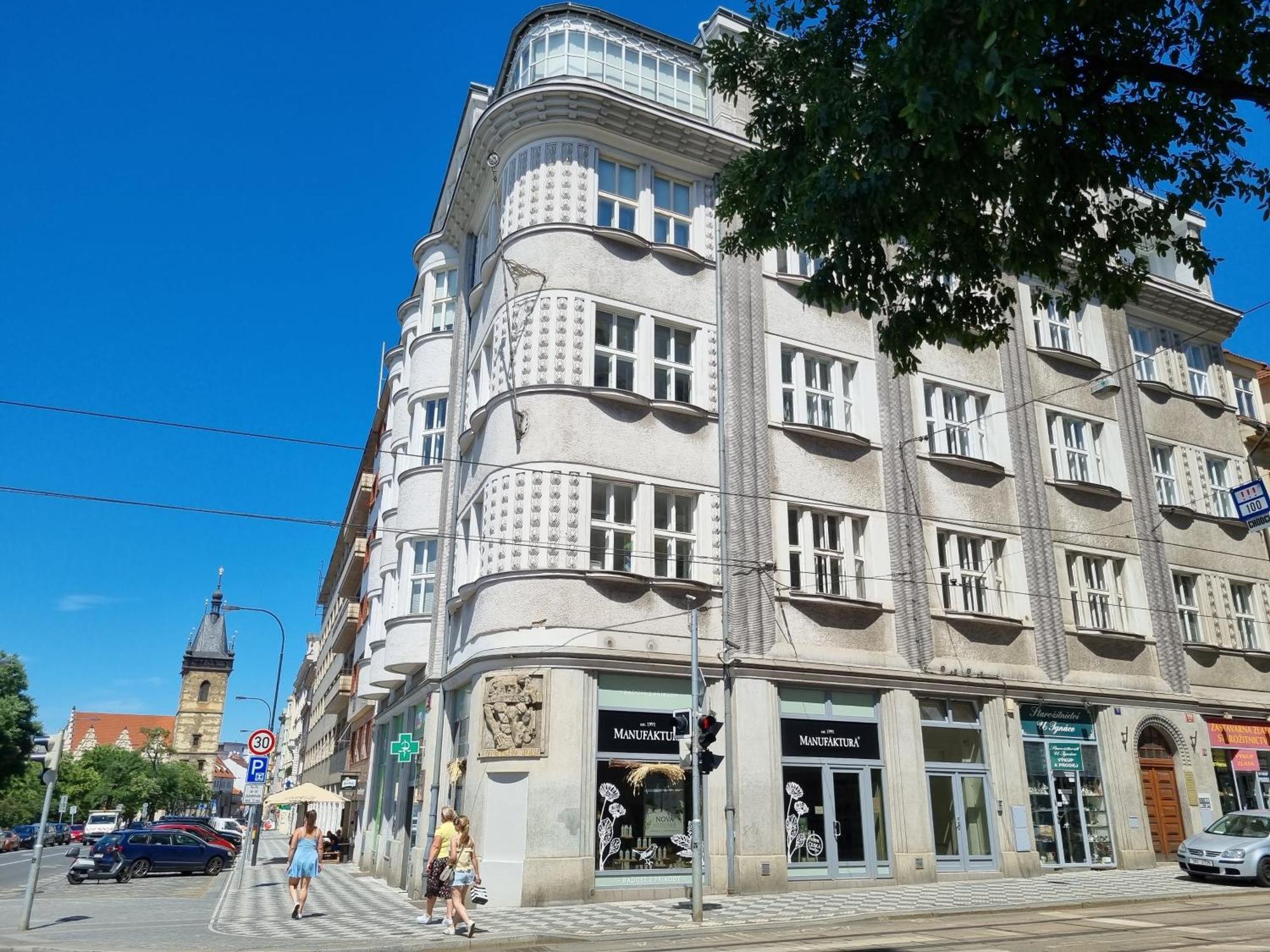 Oasis Apartments At Charles Square Prague Luaran gambar