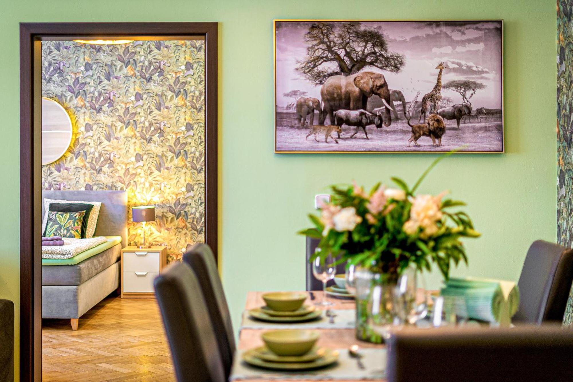 Oasis Apartments At Charles Square Prague Luaran gambar